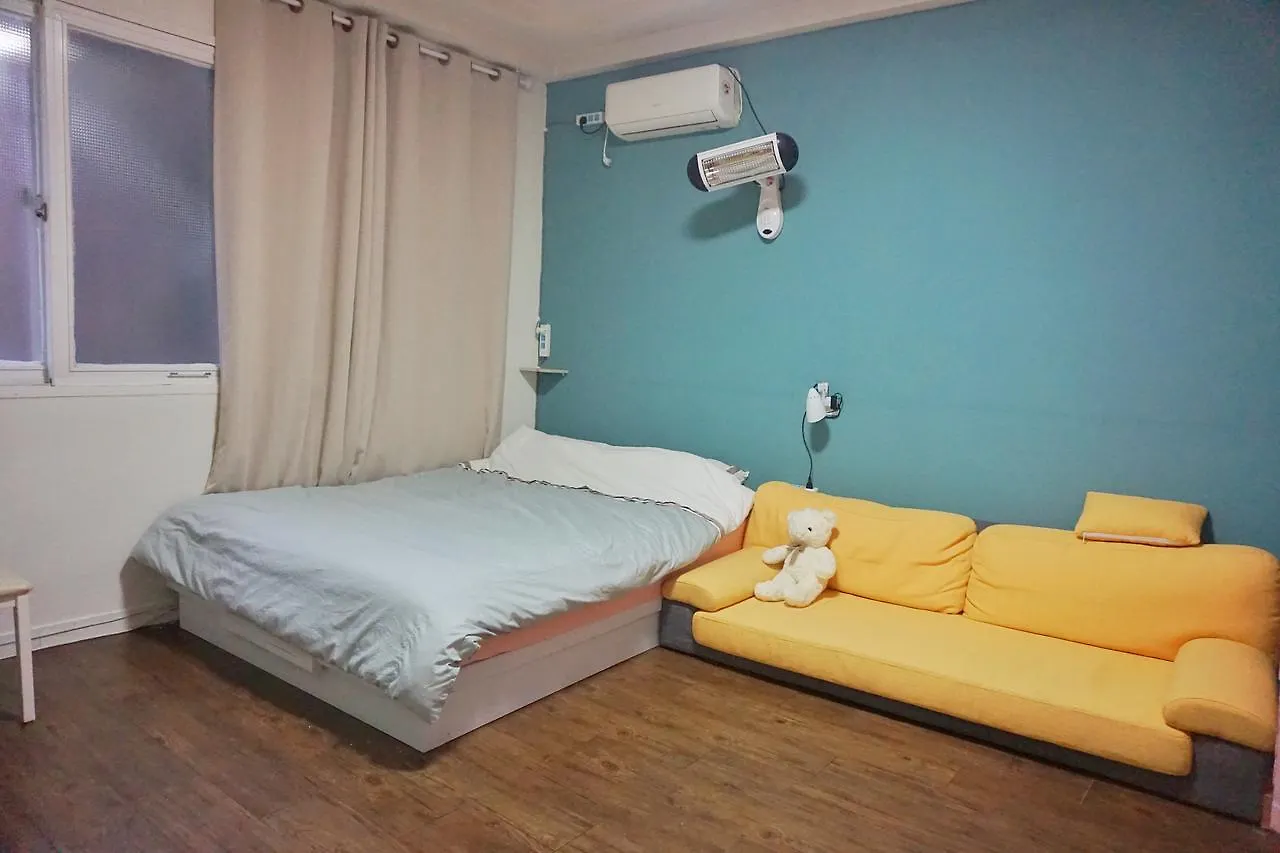 סיאול Tiara Guesthouse בית הארחה
