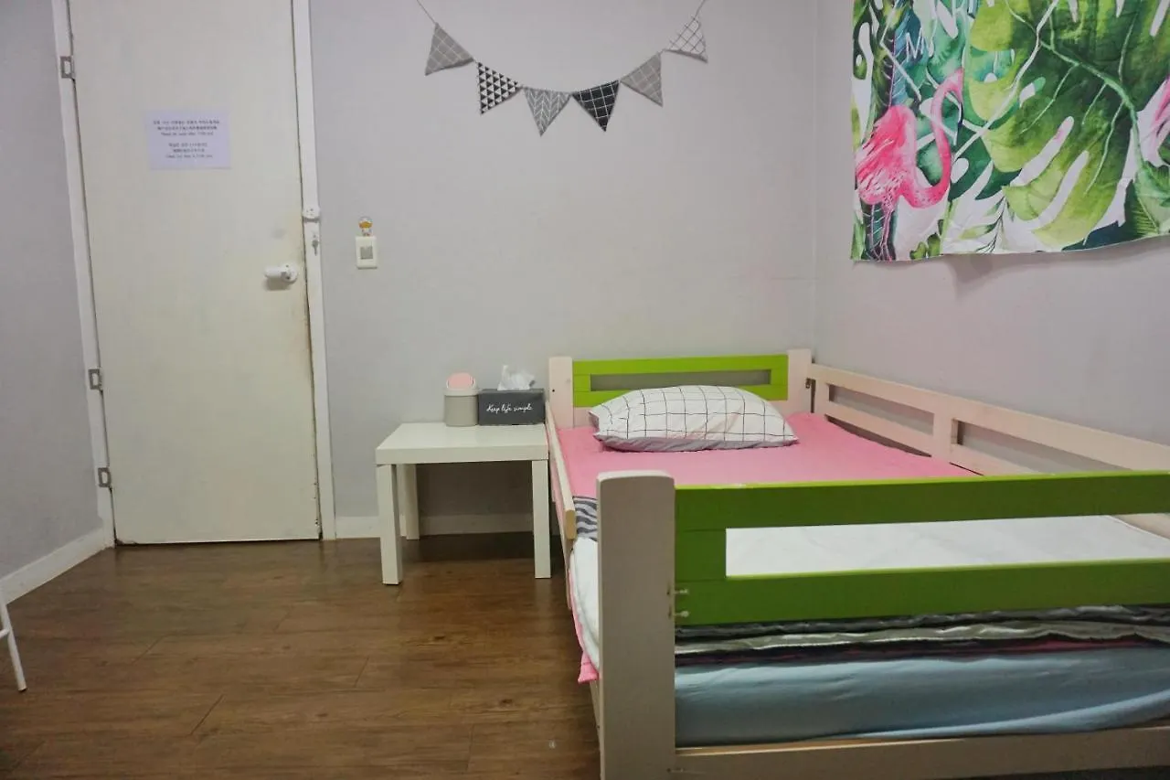 בית הארחה סיאול Tiara Guesthouse